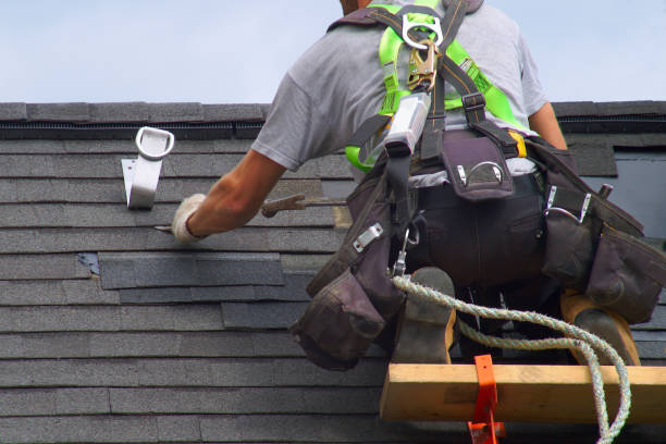 Storm Damage Siding Repair in Anahuac, TX